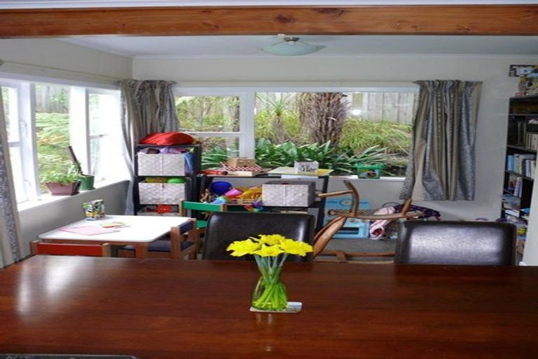 Photo of property in 266 Beach Road, Campbells Bay, Auckland, 0630