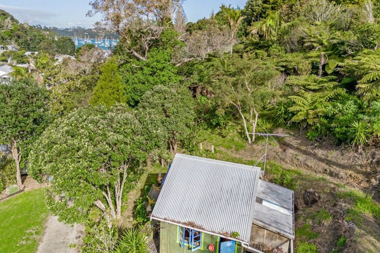 Photo of property in 24 Florance Avenue, Russell, 0202