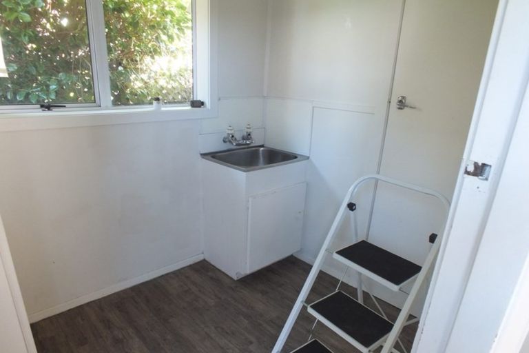 Photo of property in 19 Solway Avenue, Ilam, Christchurch, 8041