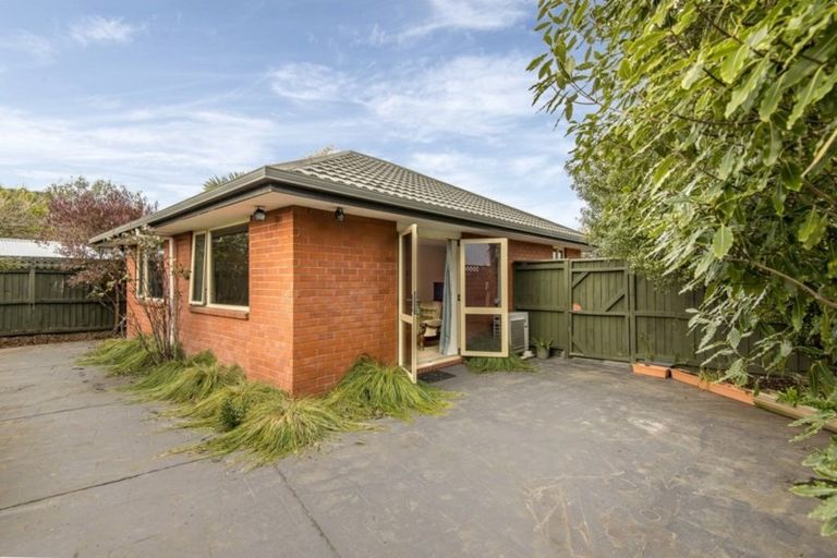 Photo of property in 19b Newcastle Street, Phillipstown, Christchurch, 8011