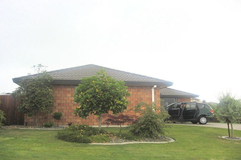 Photo of property in 12 Norm Freeman Drive, Te Puke, 3119