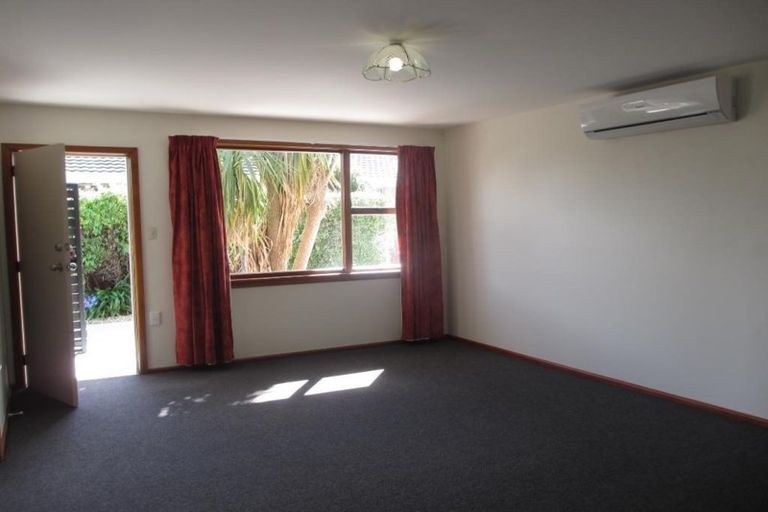 Photo of property in 2/67 Ranfurly Street, St Albans, Christchurch, 8014