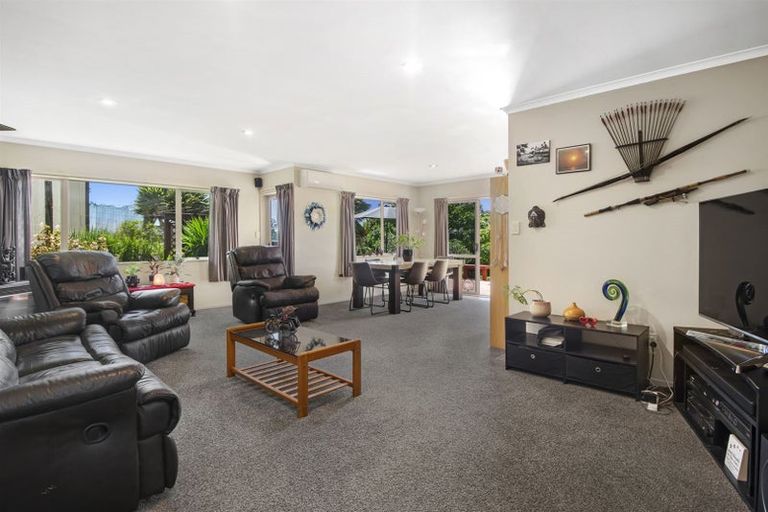 Photo of property in 22 Mamaku Rise, Welcome Bay, Tauranga, 3112