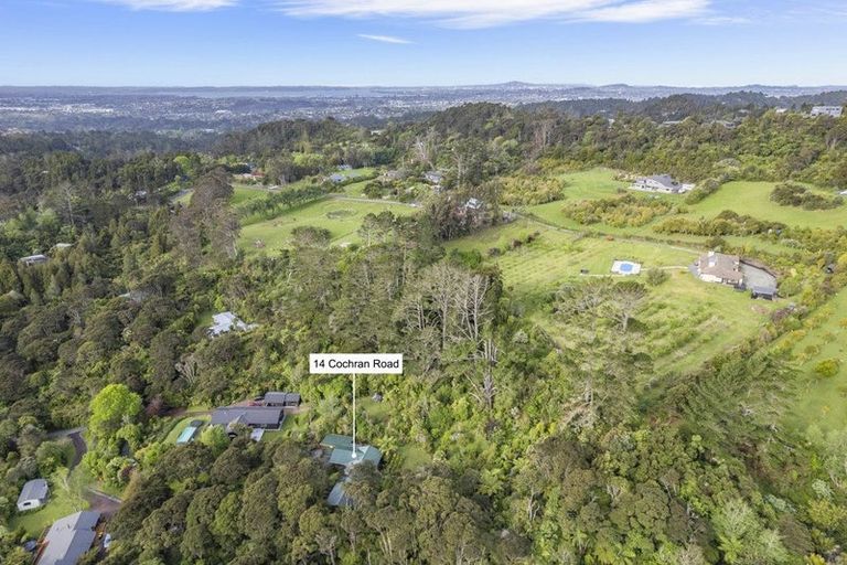 Photo of property in 14 Cochran Road, Oratia, Auckland, 0604