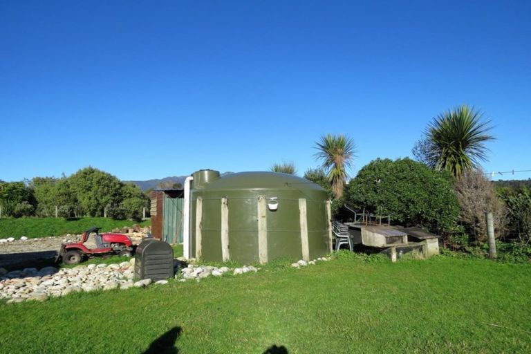 Photo of property in 14 Waimea Terrace Drive, Westport, 7892