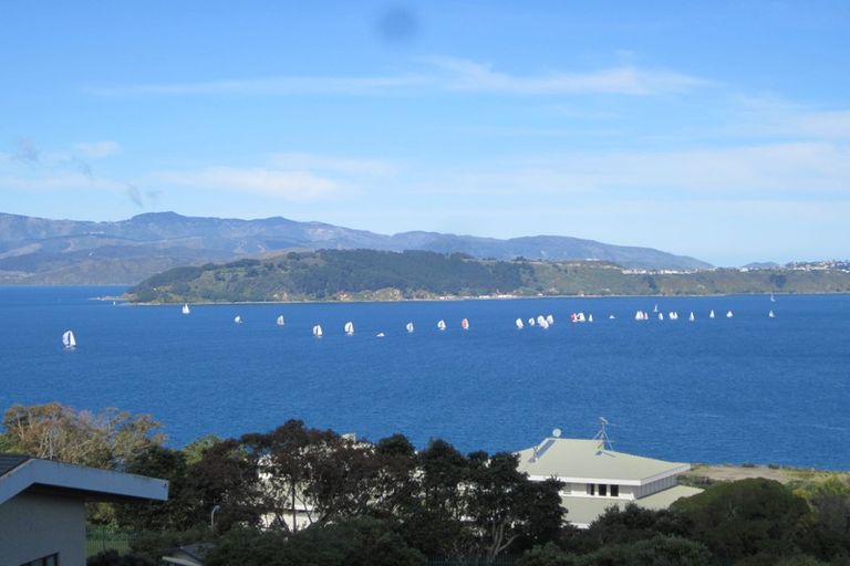 Photo of property in 64 Rama Crescent, Khandallah, Wellington, 6035