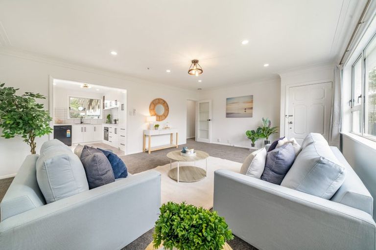 Photo of property in 4 Routley Crescent, Elderslea, Upper Hutt, 5018