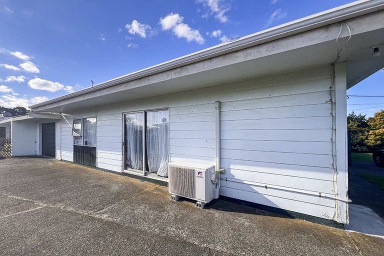 Photo of property in 13a Titoki Street, Castlecliff, Whanganui, 4501