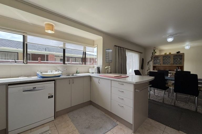 Photo of property in 20a Wilford Street, Wallaceville, Upper Hutt, 5018