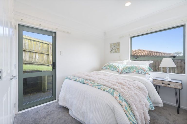 Photo of property in 29 Carling Avenue, Massey, Auckland, 0614