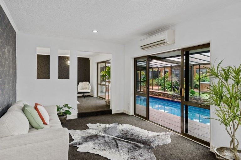 Photo of property in 41 Lowry Avenue, Redwood, Christchurch, 8051