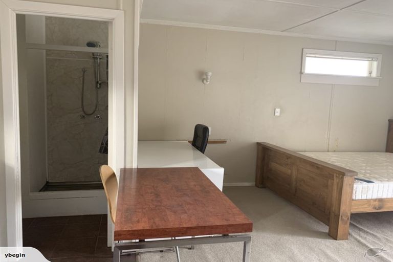 Photo of property in 177 Coronation Road, Hillcrest, Auckland, 0627