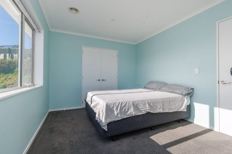 Photo of property in 69 Grenada Drive, Grenada Village, Wellington, 6037