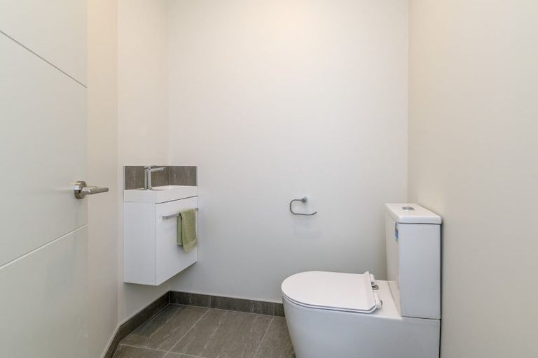 Photo of property in 108b Weraroa Road, Levin, 5510