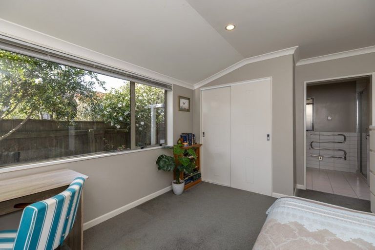 Photo of property in 7 Jade Lane, Paraparaumu, 5032