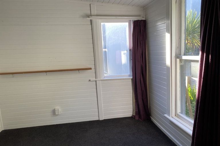 Photo of property in 98 Majoribanks Street, Mount Victoria, Wellington, 6011