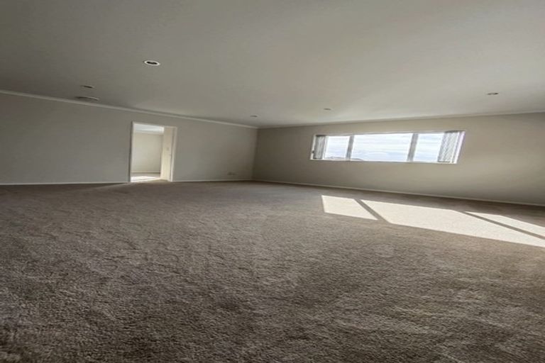 Photo of property in 15 Ballindrait Drive, Flat Bush, Auckland, 2019