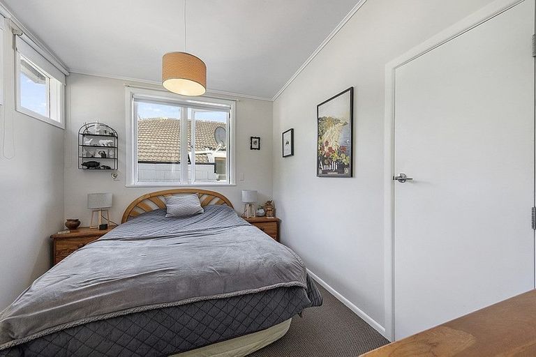 Photo of property in 34 Cleary Street, Waterloo, Lower Hutt, 5011