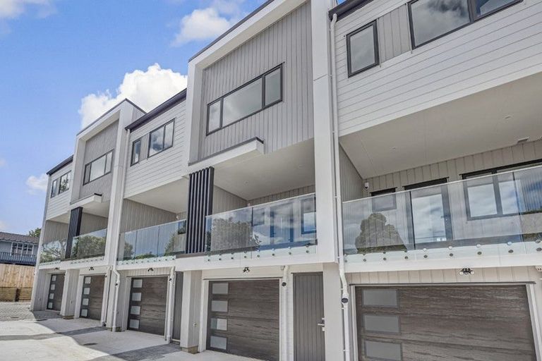 Photo of property in 14/345 Pakuranga Road, Pakuranga Heights, Auckland, 2010