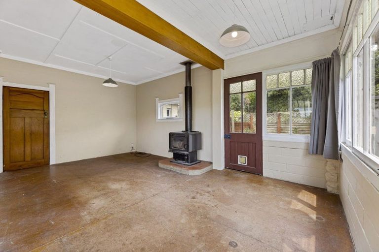 Photo of property in 26 Solway Street, Holmes Hill, Oamaru, 9401