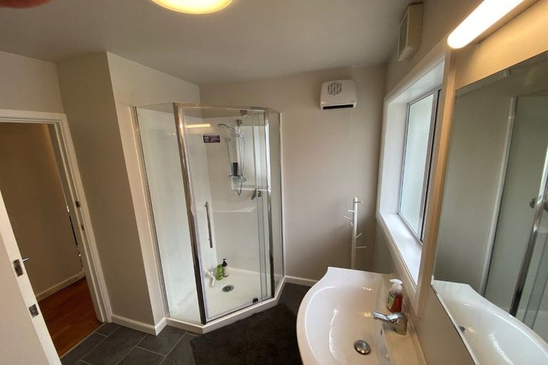 Photo of property in 155 Memorial Avenue, Burnside, Christchurch, 8053