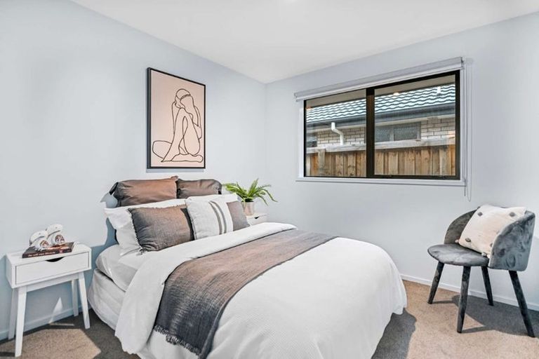 Photo of property in 2 Jasmine Street, Woodend, 7610