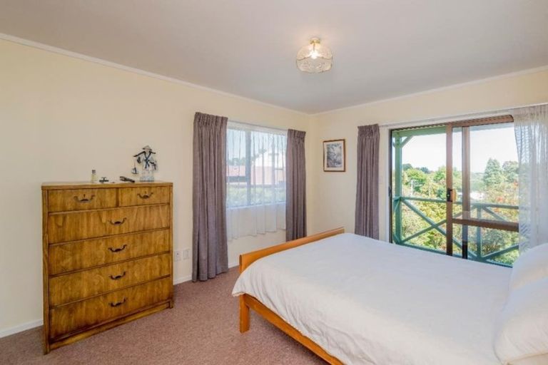 Photo of property in 38 Makora Road, Otaihanga, Paraparaumu, 5036