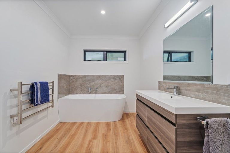 Photo of property in 212 Black Jack Road, Kuaotunu, Whitianga, 3592