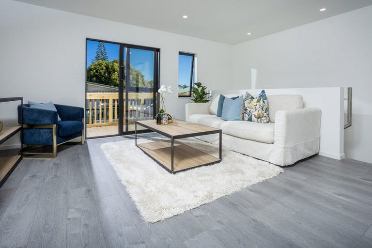 Photo of property in 13b Normandy Place, Henderson, Auckland, 0610