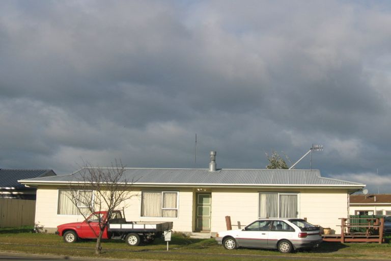 Photo of property in 10 Cormack Place, Greenmeadows, Napier, 4112