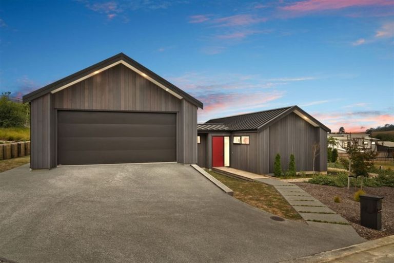 Photo of property in 90 Solan Drive, Waimauku, 0812