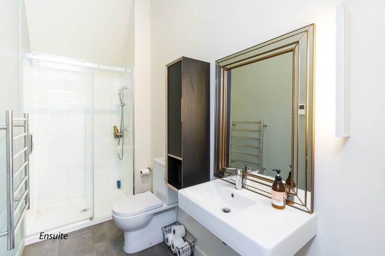 Photo of property in 45a Wilford Street, Wallaceville, Upper Hutt, 5018