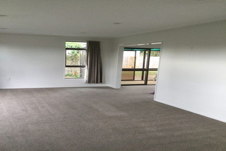 Photo of property in 4 Corfe Street, Ilam, Christchurch, 8041