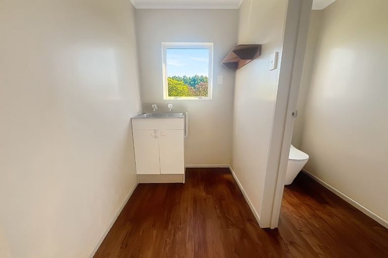 Photo of property in 41 Pharazyn Road, Feilding, 4777