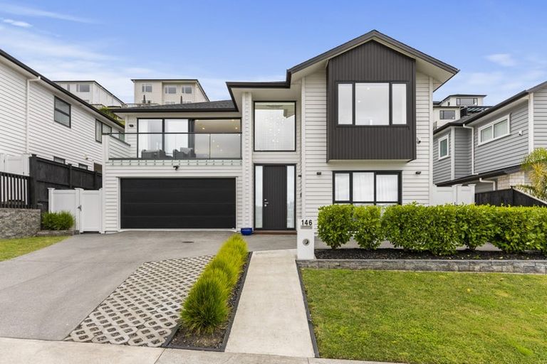 Photo of property in 146 Arran Point Parade, Orewa, 0931
