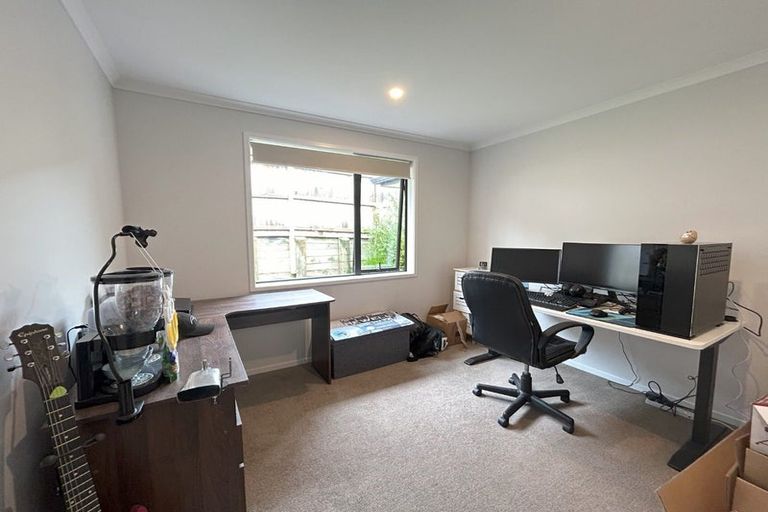 Photo of property in 12 Peter Bourne Drive, Pokeno, 2402