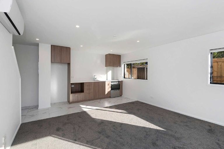 Photo of property in 2/283 Armagh Street, Christchurch Central, Christchurch, 8011