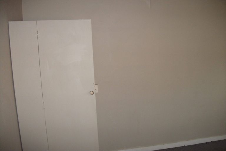 Photo of property in 68-70 Pirie Street, Mount Victoria, Wellington, 6011