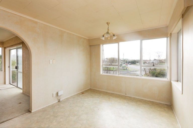 Photo of property in 1 Stiles Avenue, Waipukurau, 4200