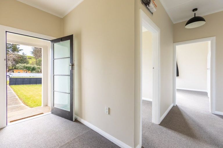 Photo of property in 87 Hovding Street, Norsewood, 4974
