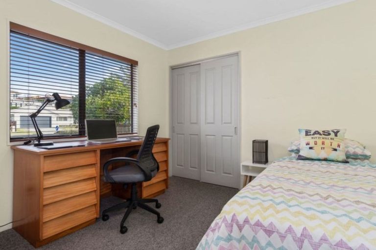 Photo of property in 24 Oleander Lane, Mount Maunganui, 3116