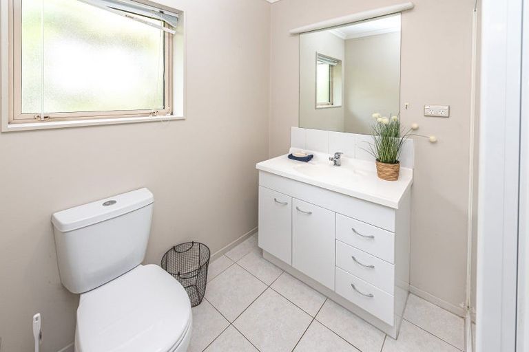 Photo of property in 64 Parkdale Drive, Aramoho, Whanganui, 4500