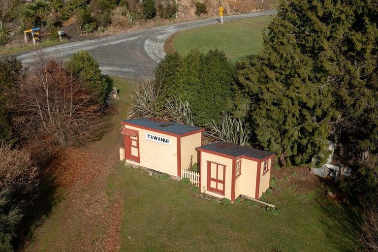 Photo of property in 744 Catlins Valley Road, Tawanui, Owaka, 9586