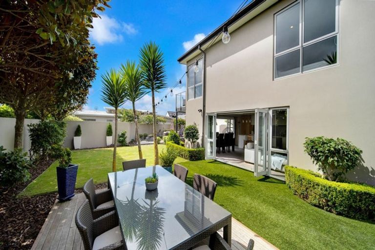 Photo of property in 83 Aston Drive, Waimairi Beach, Christchurch, 8083