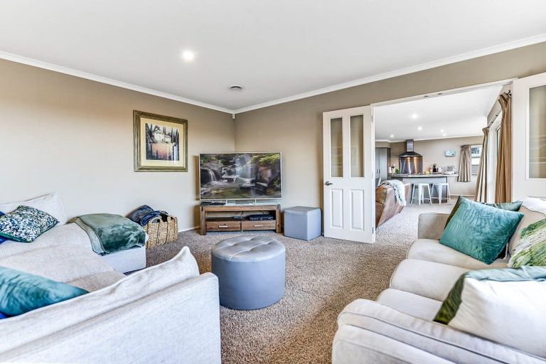 Photo of property in 27 Heathfield Avenue, Huntington, Hamilton, 3210