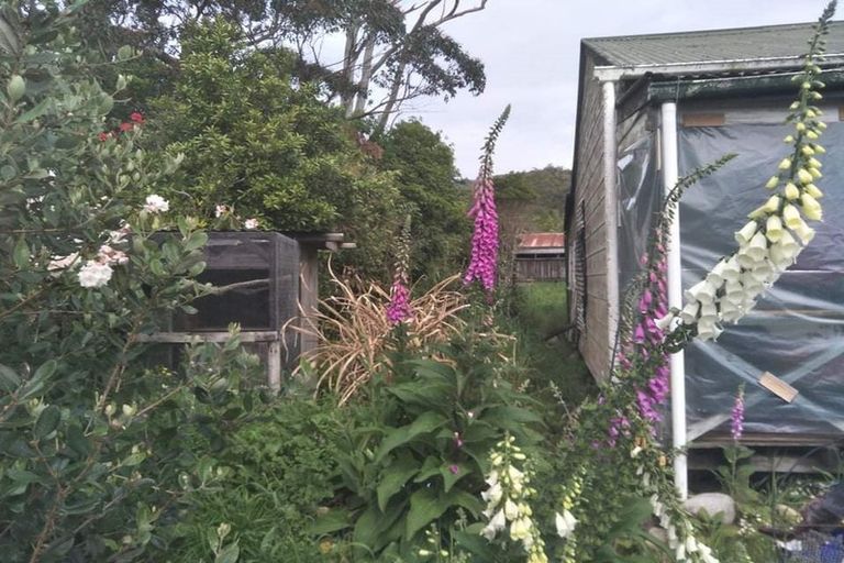 Photo of property in 1 Chamberlain Street, Waimangaroa, Westport, 7891