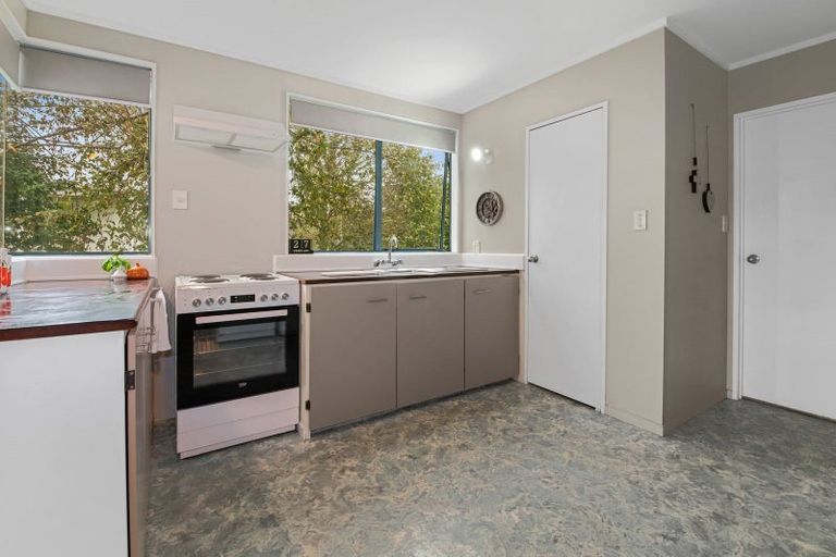 Photo of property in 69c Robinson Avenue, Holdens Bay, Rotorua, 3010