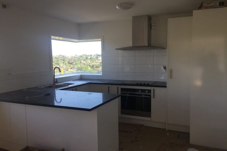Photo of property in 1/3 Valecrest Place, Bayview, Auckland, 0629