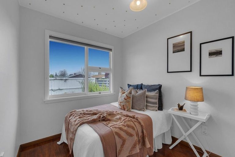 Photo of property in 43 Seddon Street, Rangiora, 7400