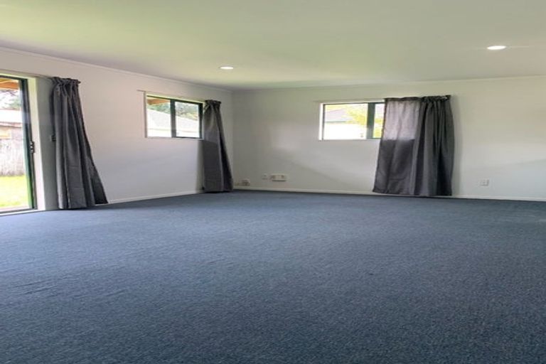 Photo of property in 28 Wainuiomata Road, Wainuiomata, Lower Hutt, 5014
